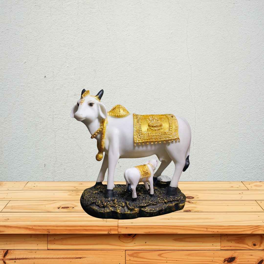 Kamdhenu Cow with Calf Kamdhenu Cow with Calf