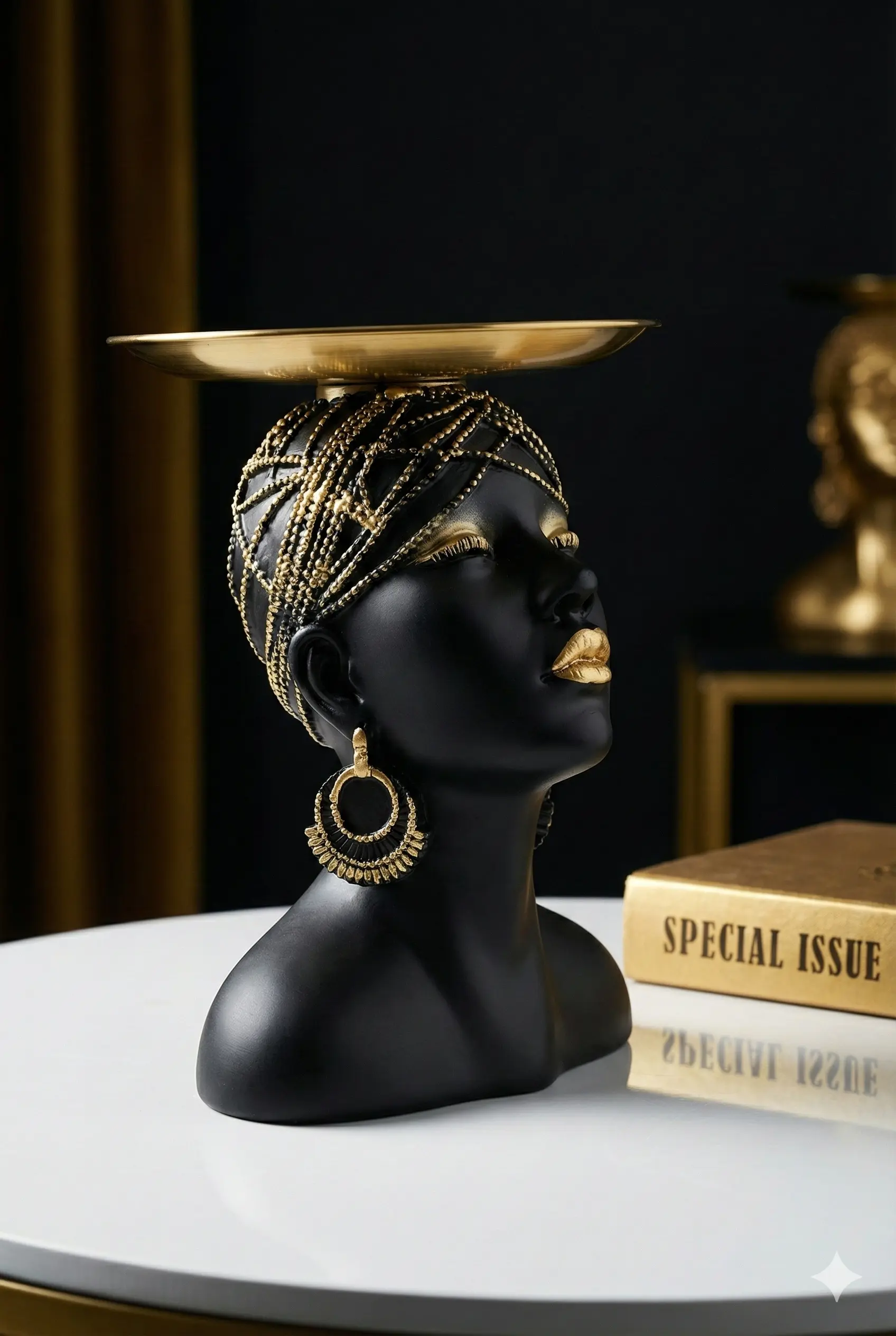 Elegant Lady Tray Showpiece